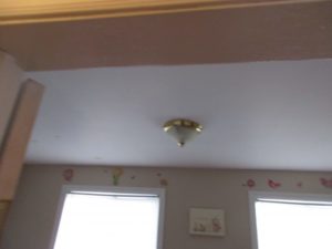 Heat Loss at Ceiling Light