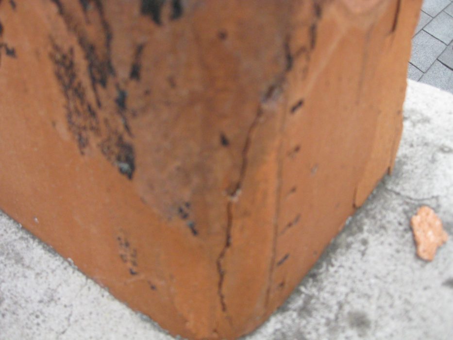 Cracked flue liner found by Certified WETT Inspections for Barrie