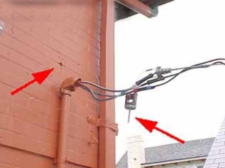 Loose Hydro Service found by Barrie Home Inspections