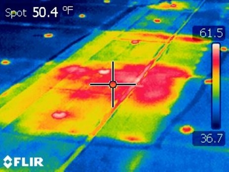 Thermal Scan of Flat Roof Shows Water Between Roof Layers found by Barrie Home Inspections
